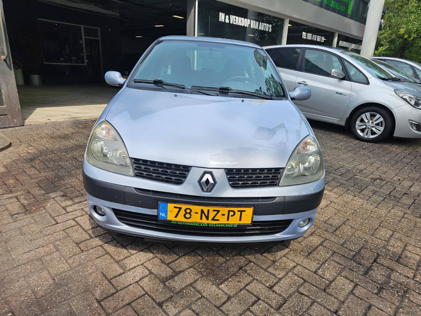 Renault Clio 1.4-16V Dynamique Comfort | AUTOMAAT | 3/6 OF 1, Auto's, 1005 kg, Stof, Gebruikt, 4 cilinders