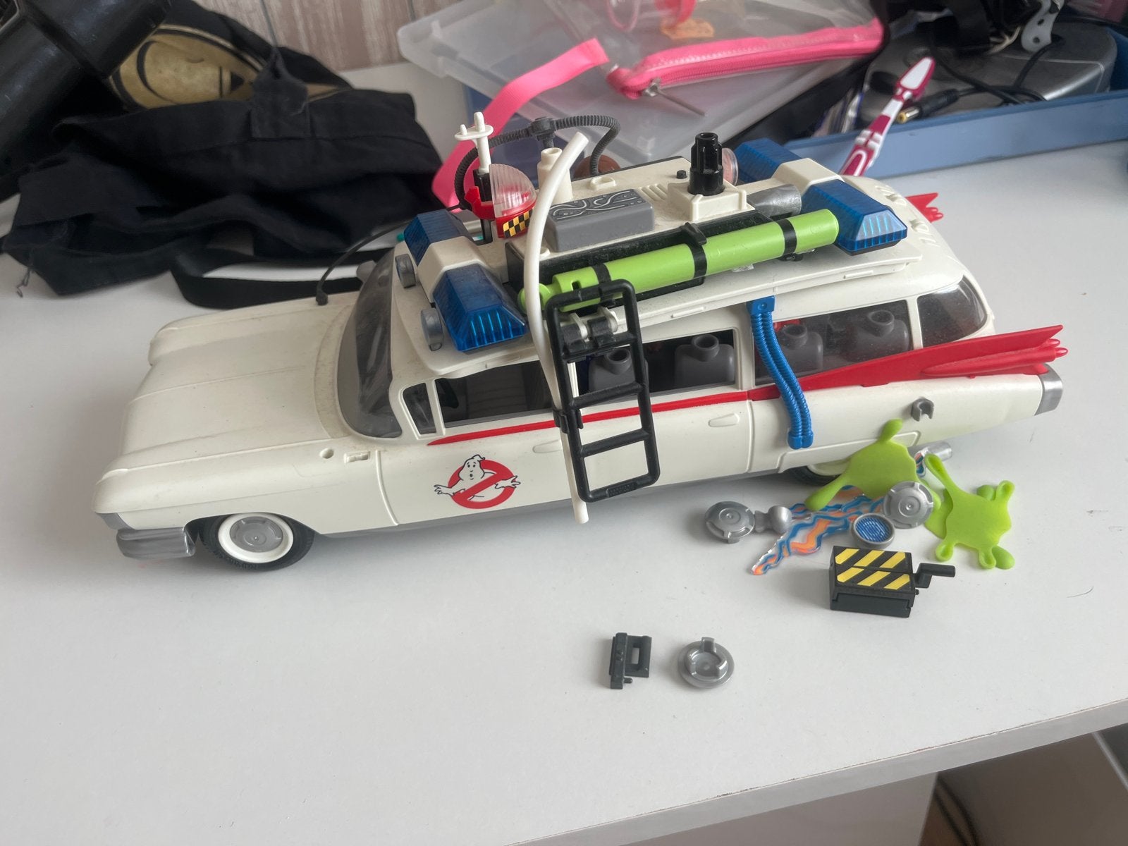 Playmobil Ghostbusters Ecto-1 met accessoires, Ophalen of Verzenden, Gebruikt, Jongen of Meisje