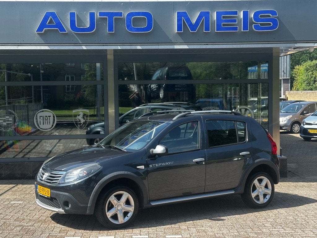 Dacia SANDERO 1.6 Stepway Airco NAP-Autopas Trekhaak, Voorwielaandrijving, Elektrische ramen, 4 cilinders, Bedrijf