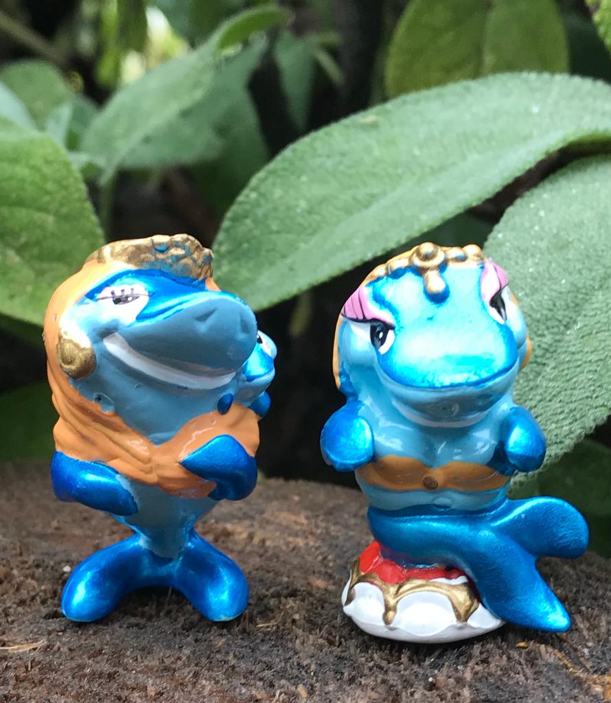 Squali Mami en Jasmin Indovin Ferrero kinder surprise 1995, Ophalen of Verzenden, Zo goed als nieuw, Hardplasticfiguren