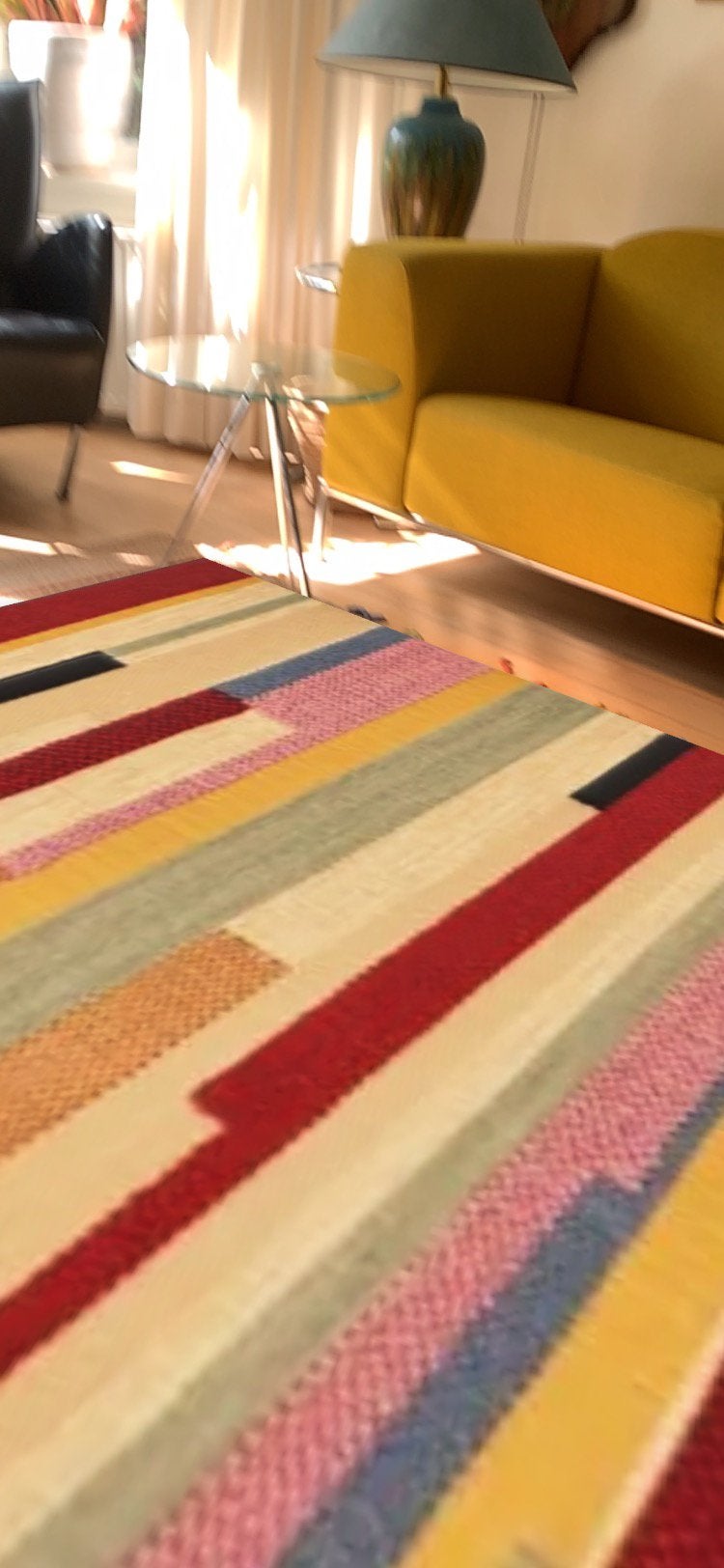 Bijna nieuw wollen handgemaakt vloerkleed voor €200