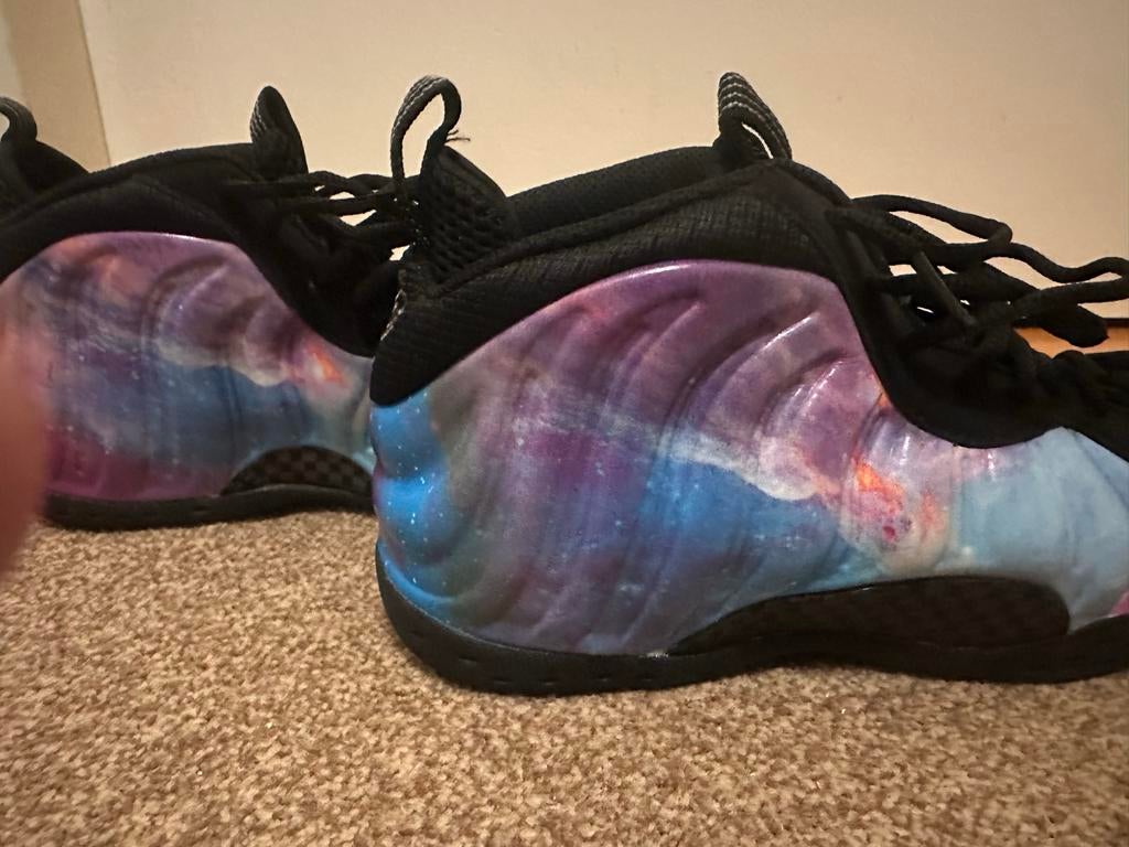 Nike Air Foamposite maat 40, Ophalen of Verzenden, Gedragen, Overige kleuren, Sneakers of Gympen