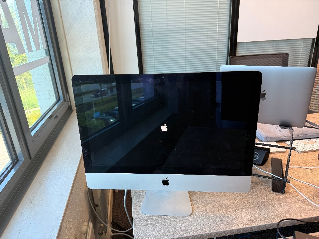 Apple iMac 21,5 inch 2017 nette staat, Ophalen, Gebruikt, IMac, Onbekend