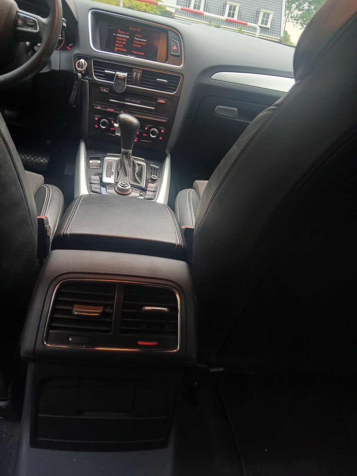 Foto 17 van Audi Q5 3.0 TDI Quattro S-tronic Fabrieksnieuw Stipt
