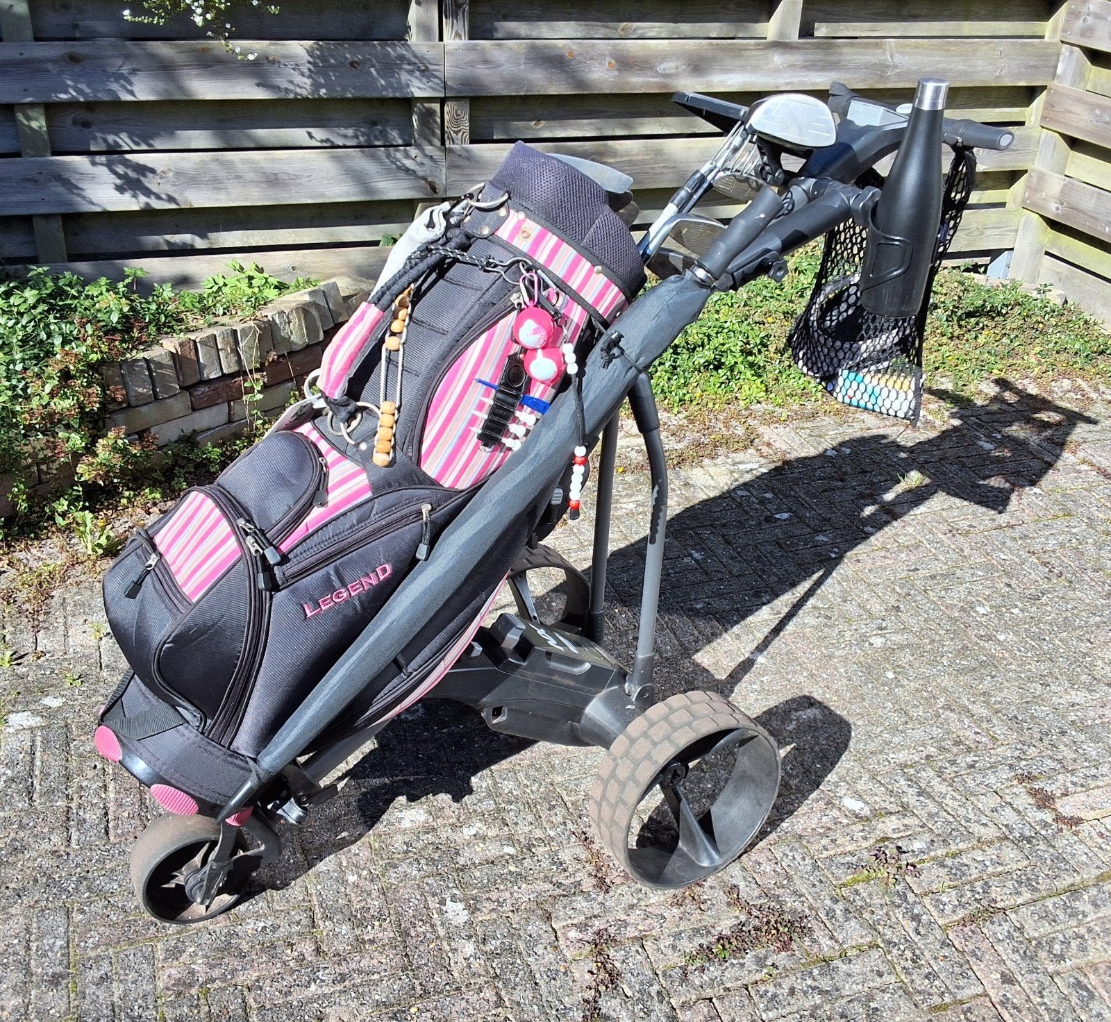 Golfkar met lithium batterij - 2 jaar oud, Ophalen, Zo goed als nieuw, Golfkar