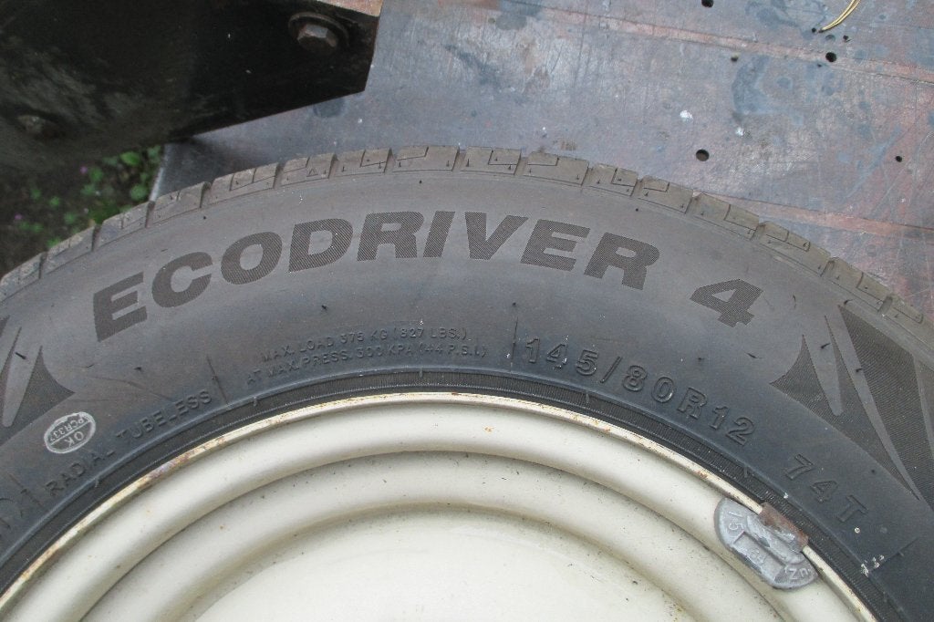 145/80 R12 banden, Auto-onderdelen, Banden en Velgen, Gebruikt, 145 mm, Band(en), 12 inch