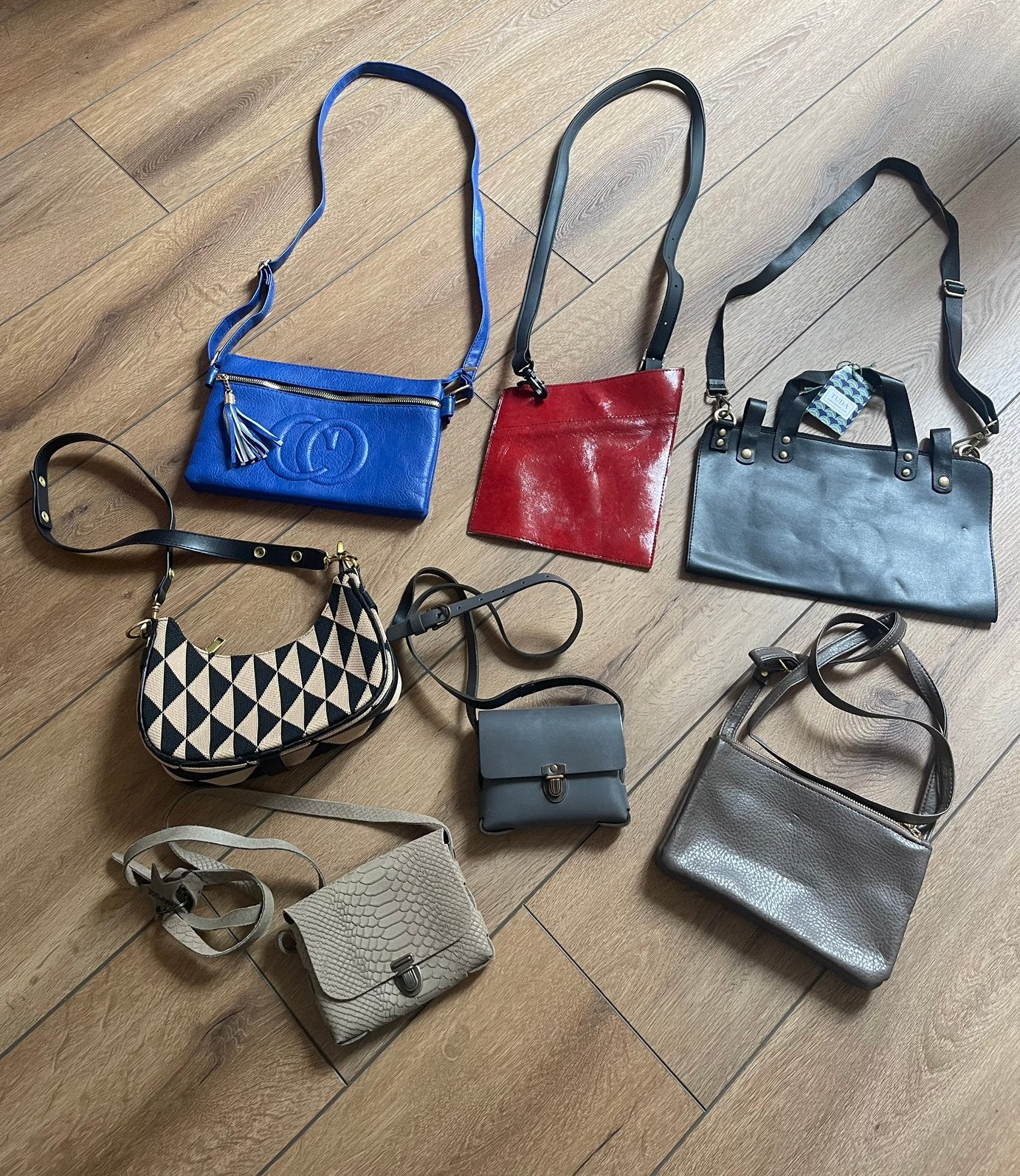 Lot: 7 schoudertassen dames, div modellen.Oa. Elvy’s, Napsoe, Ophalen of Verzenden, Zo goed als nieuw, Overige kleuren