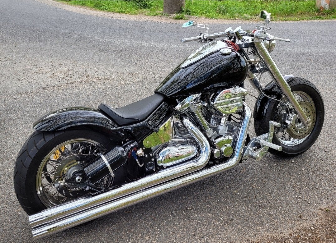 YAMAHA WILDSTAR XV1600 CUSTOM, 2 cilinders, 1600 cc, Chopper, Particulier
