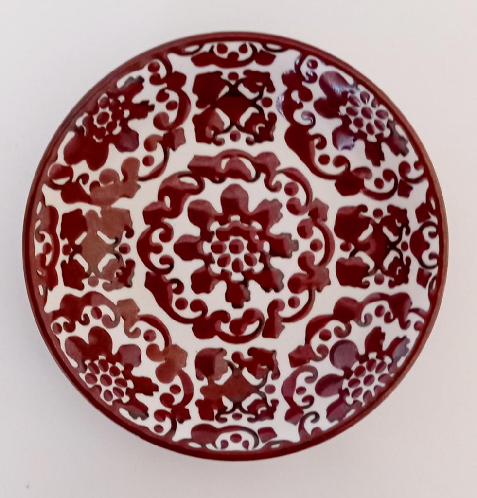 Schaaltje/schoteltje XENOS met rood/bruin bloemmotief, Huis en Inrichting, Porselein of Keramiek, Schaal, Rond, Nieuw