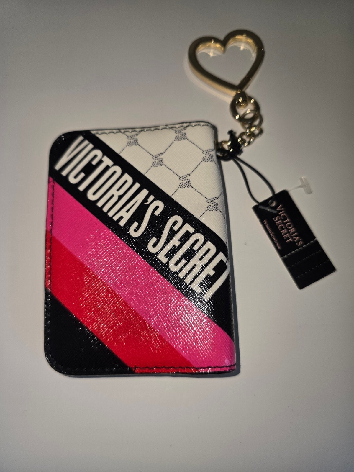 Victoria's Secret Pasjeshouder met Sleutelhanger, Ophalen of Verzenden, Nieuw, Roze, Overige merken