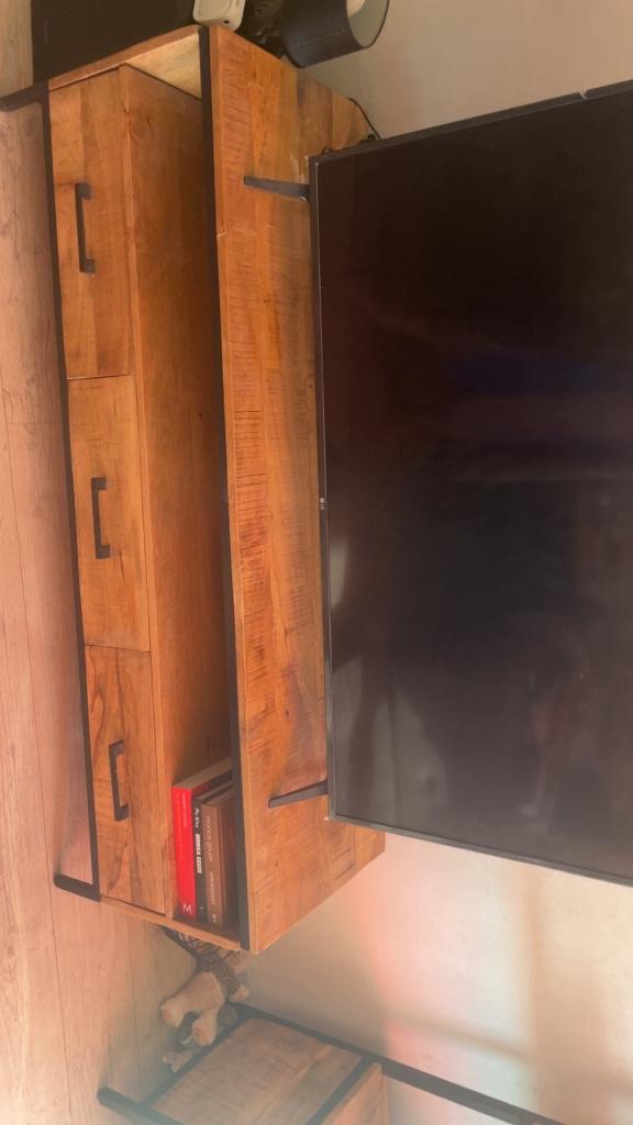 Mango hout tv meubel, Ophalen, Gebruikt, 100 tot 150 cm, Mangohout