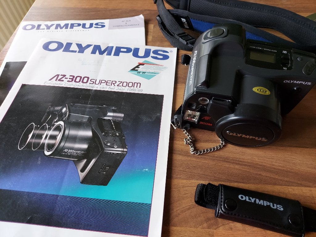 Olympus vintage fotocamera met zoomfunctie AZ300 uit 1989, Ophalen of Verzenden, Gebruikt, Compact, Olympus