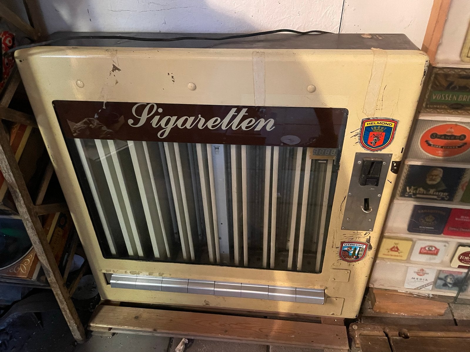 Vintage sigarettenautomaat - Decoratief object, Verzamelen, Automaten | Overige, Ophalen, Gebruikt