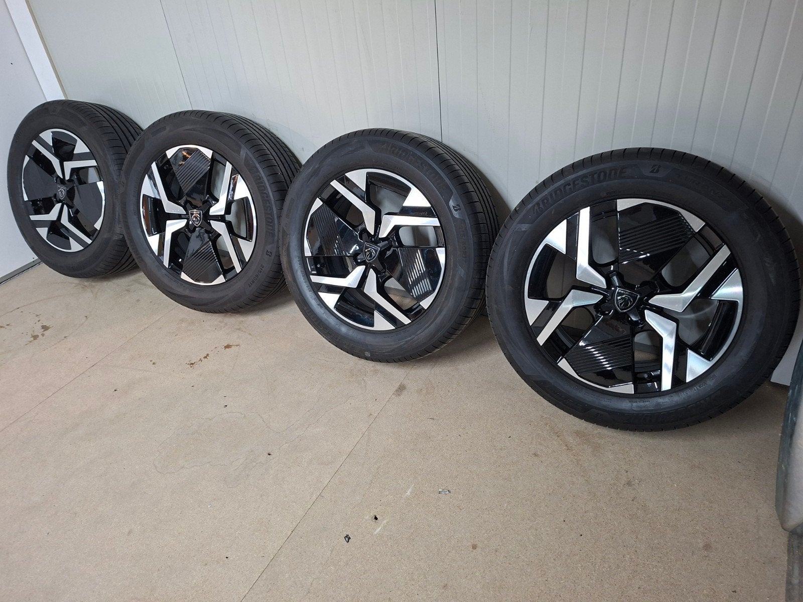 lichtmetalen 17 inc Peugeot  2008 ll, Auto-onderdelen, Ophalen, 215 mm, 17 inch, Zomerbanden