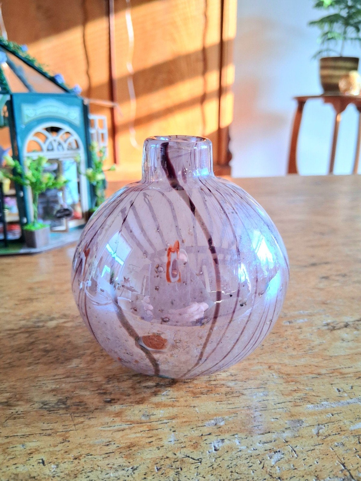Des Pots roze vaasje.
Glas vaas, Ophalen of Verzenden, Zo goed als nieuw, Overige kleuren, Glas