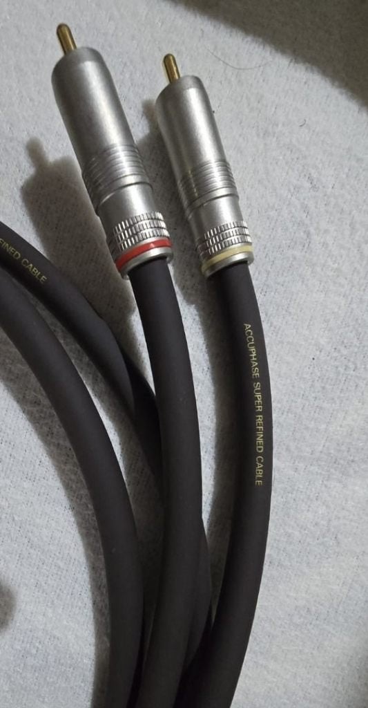Accuphase ASL-10B super refined cable RCA 1 meter, Ophalen of Verzenden, Zo goed als nieuw, Minder dan 2 meter, Interlink-kabel