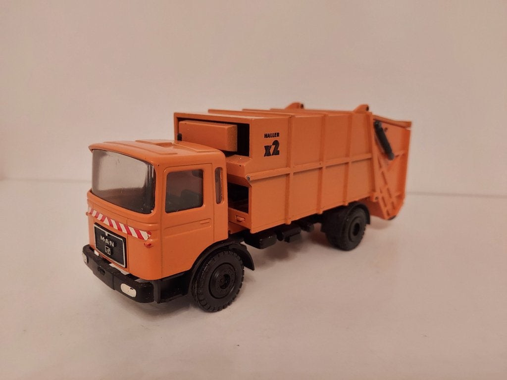 Conrad 3139 MAN Haller X2 vuilniswagen, Ophalen of Verzenden, Zo goed als nieuw, Bus of Vrachtwagen, Conrad