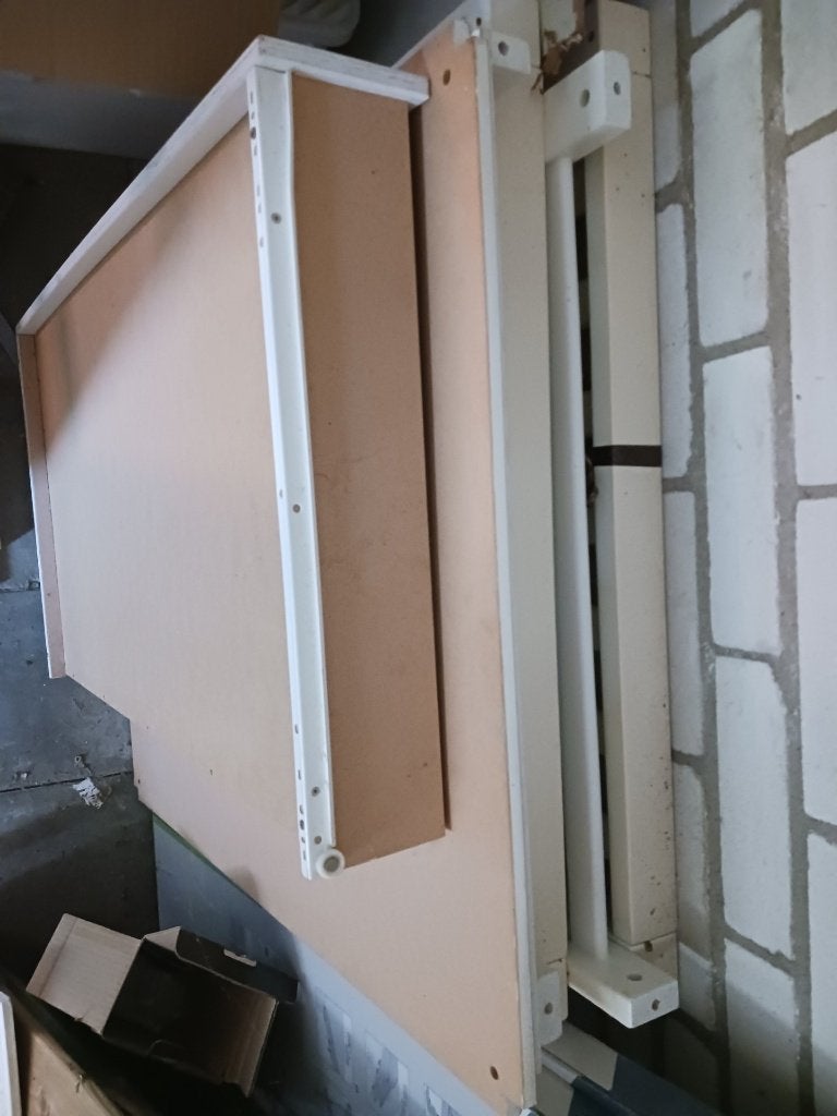 gratis  box, Ophalen, Gebruikt, Vierkant, In hoogte verstelbaar
