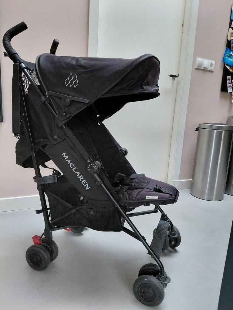 Maclaren Buggy Zwart met Koeka Voetenzak en Regenhoes, Kinderen en Baby's, Buggy's, Ophalen, Gebruikt, Maclaren, Verstelbare rugleuning