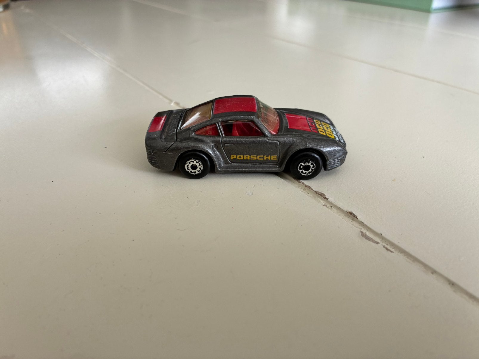 Matchbox Porsche 959, Ophalen of Verzenden, Zo goed als nieuw, Auto