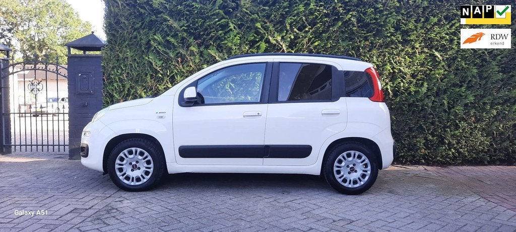 Fiat Panda 0.9 TwinAir Lounge LAGE KILOMETERSTAND NAP, Auto's, Fiat, Voorwielaandrijving, Euro 5, 86 pk, Panda