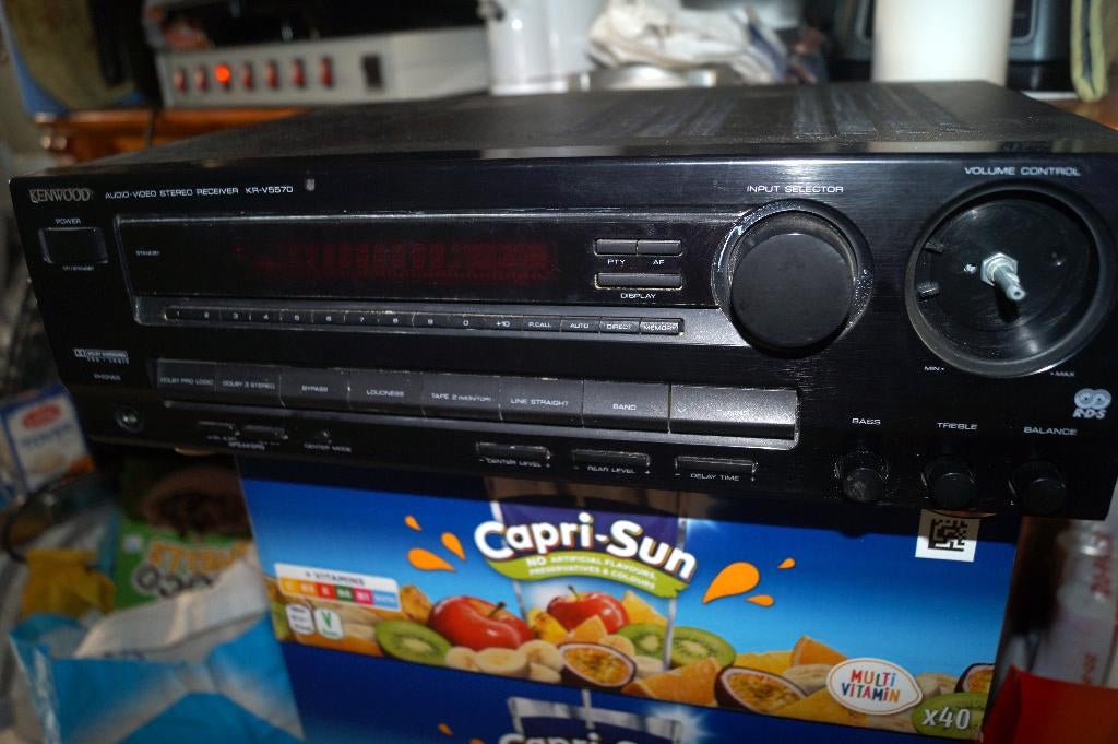 Kenwood KR-V5570 versterker, Audio, Tv en Foto, Versterkers en Receivers, Overige merken, Gebruikt, Ophalen of Verzenden, 60 tot 120 watt