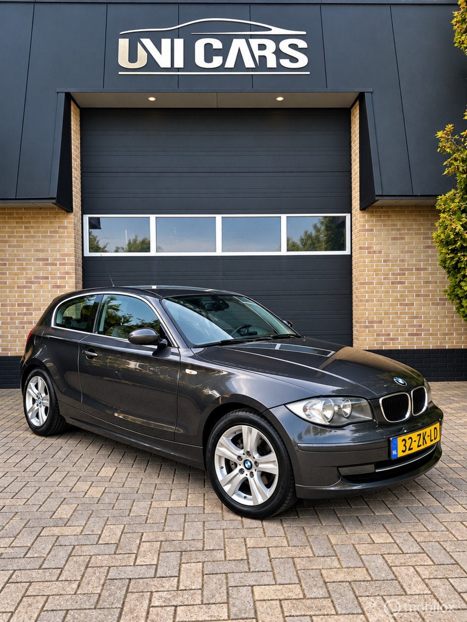 BMW 1-serie 120i High Executive|Automaat|Navi|Cruis|LM|170PK, Auto's, 4 cilinders, 4 stoelen, 170 pk, Euro 4