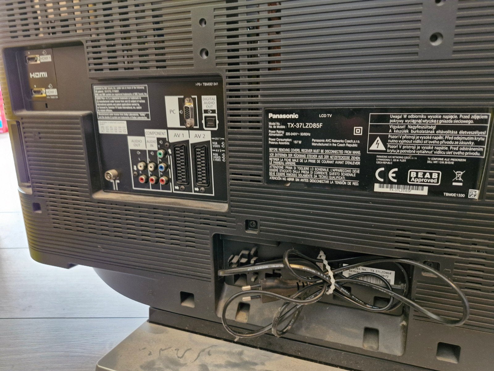Panasonic Viera TX-37LZ85F LCD TV - 37 inch, Ophalen, Gebruikt, Panasonic, 50 Hz