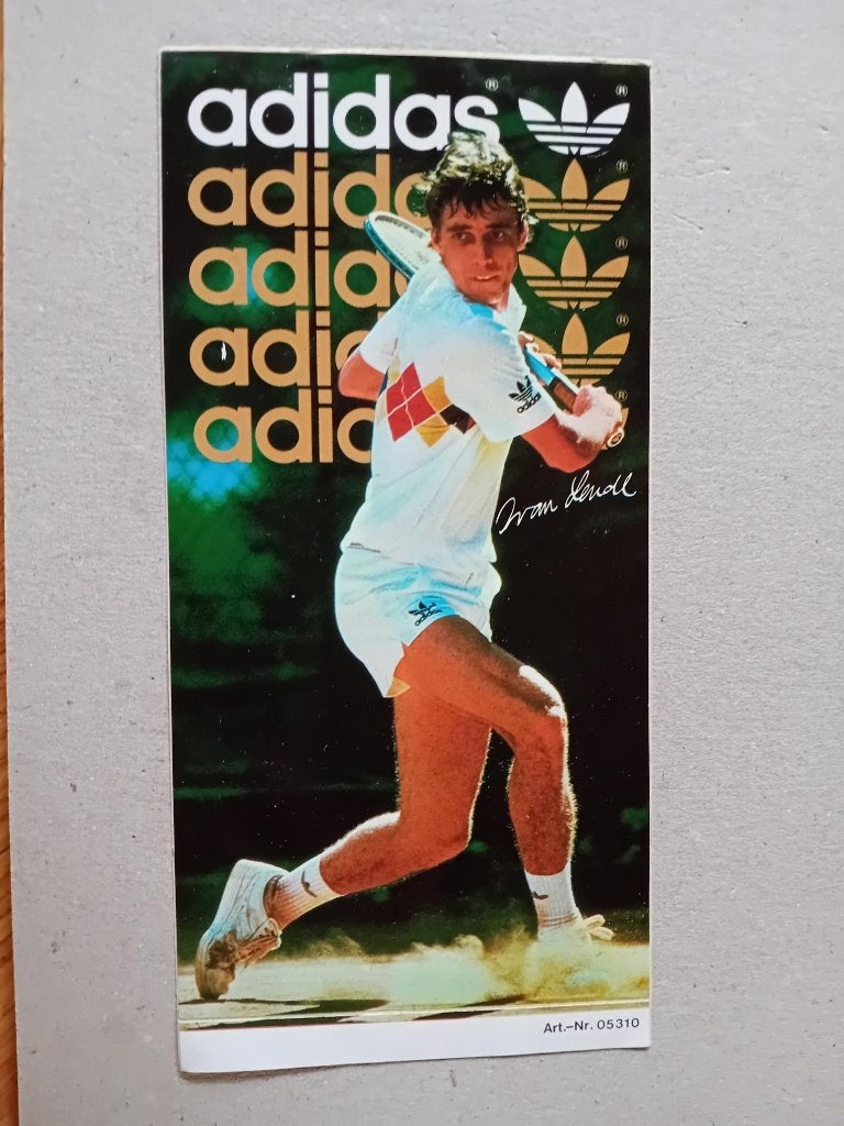 Adidas sticker met Ivan Lendl 15,5x7,5cm, Ophalen of Verzenden, Zo goed als nieuw, Bedrijf of Vereniging