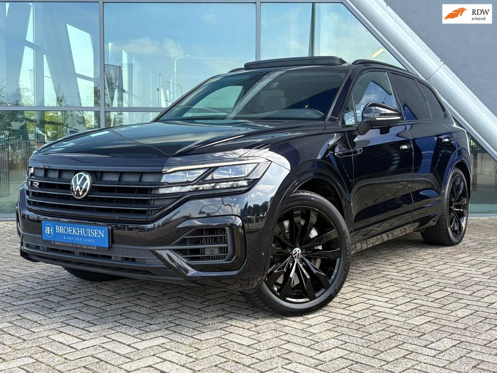 Volkswagen Touareg 3.0 TSi eHybrid 4MOTION R Black Edition L, Auto's, Automaat, Gebruikt, Zwart, 2995 cc