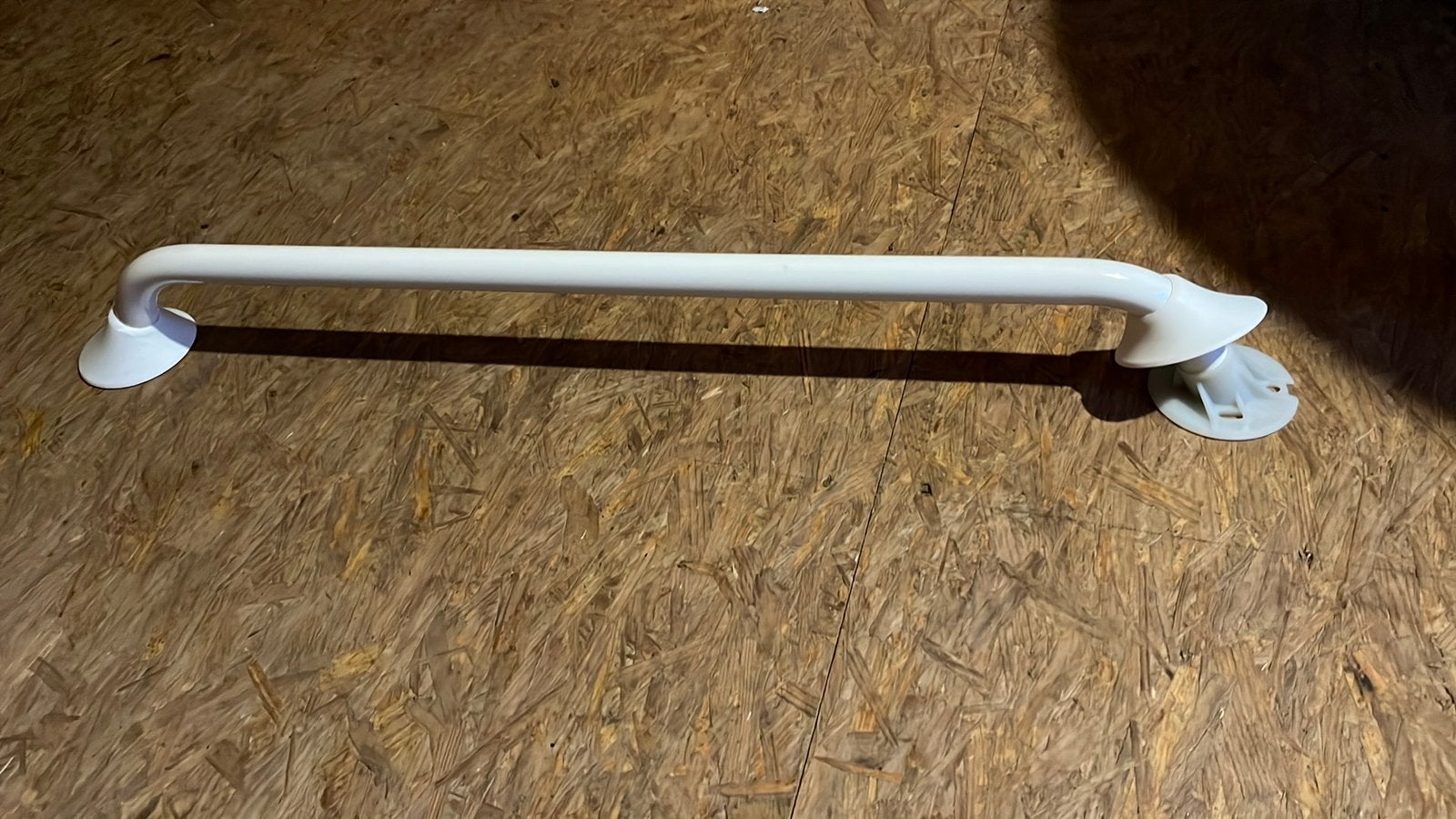 Wandbeugel - Handgreep Lengte 70 cm kleur wit merk Linido, Diversen, Ophalen of Verzenden, Nieuw