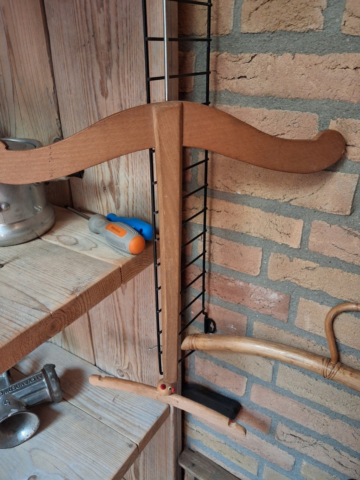4 vintage houten kleerhangers, Ophalen of Verzenden