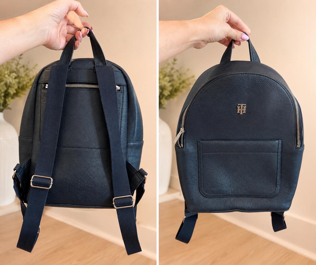 Stijlvolle Tommy Hilfiger Rugzak - Donkerblauw, Overige merken, Ophalen of Verzenden, 30 tot 45 cm, Minder dan 25 cm