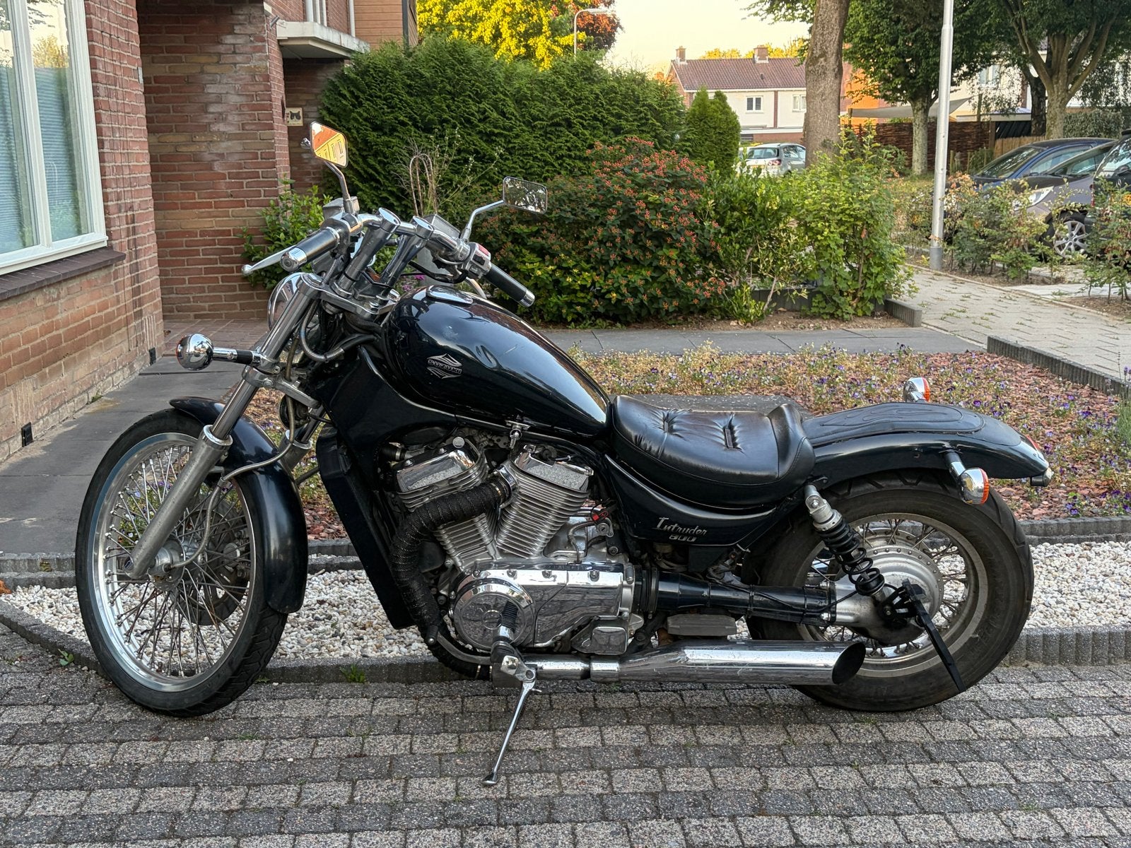 Suzuki Intruder 800 - Stoere Chopper met karakter, Motoren, 2 cilinders, Occasion, Particulier, Meer dan 35 kW