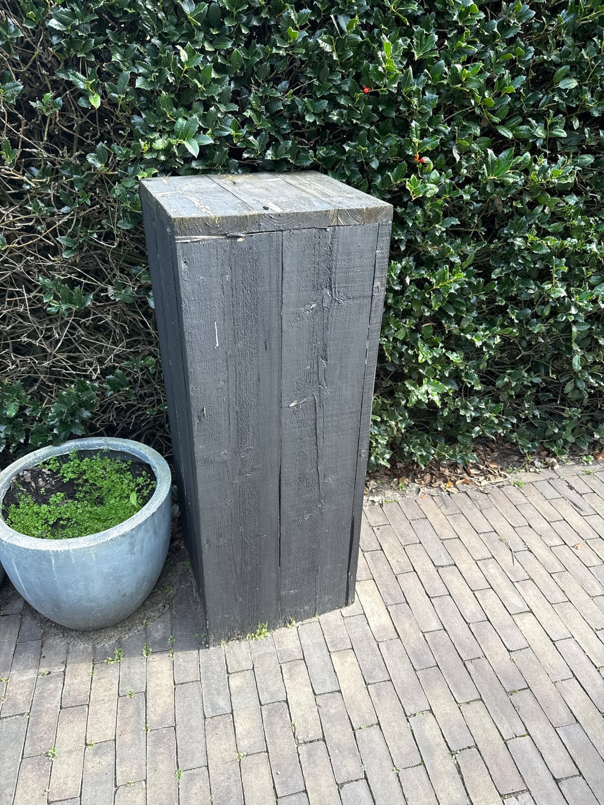 2 zwarte zuilen van steigerhout (42x42x110 cm), Huis en Inrichting, Ophalen, Gebruikt