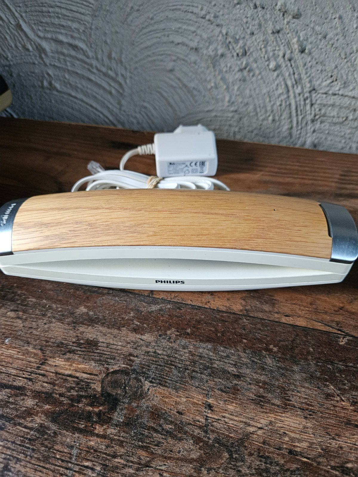 ZganPhilips M888 Dect telefoon - draadloos met houten accent, Ophalen of Verzenden, Zo goed als nieuw, 1 handset, Stralingsarm