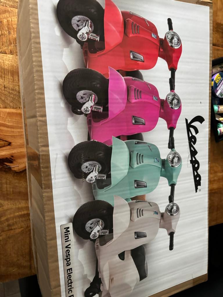 Mini Vespa elektrische scooter groen - Nieuw in doos, Ophalen of Verzenden, Nieuw