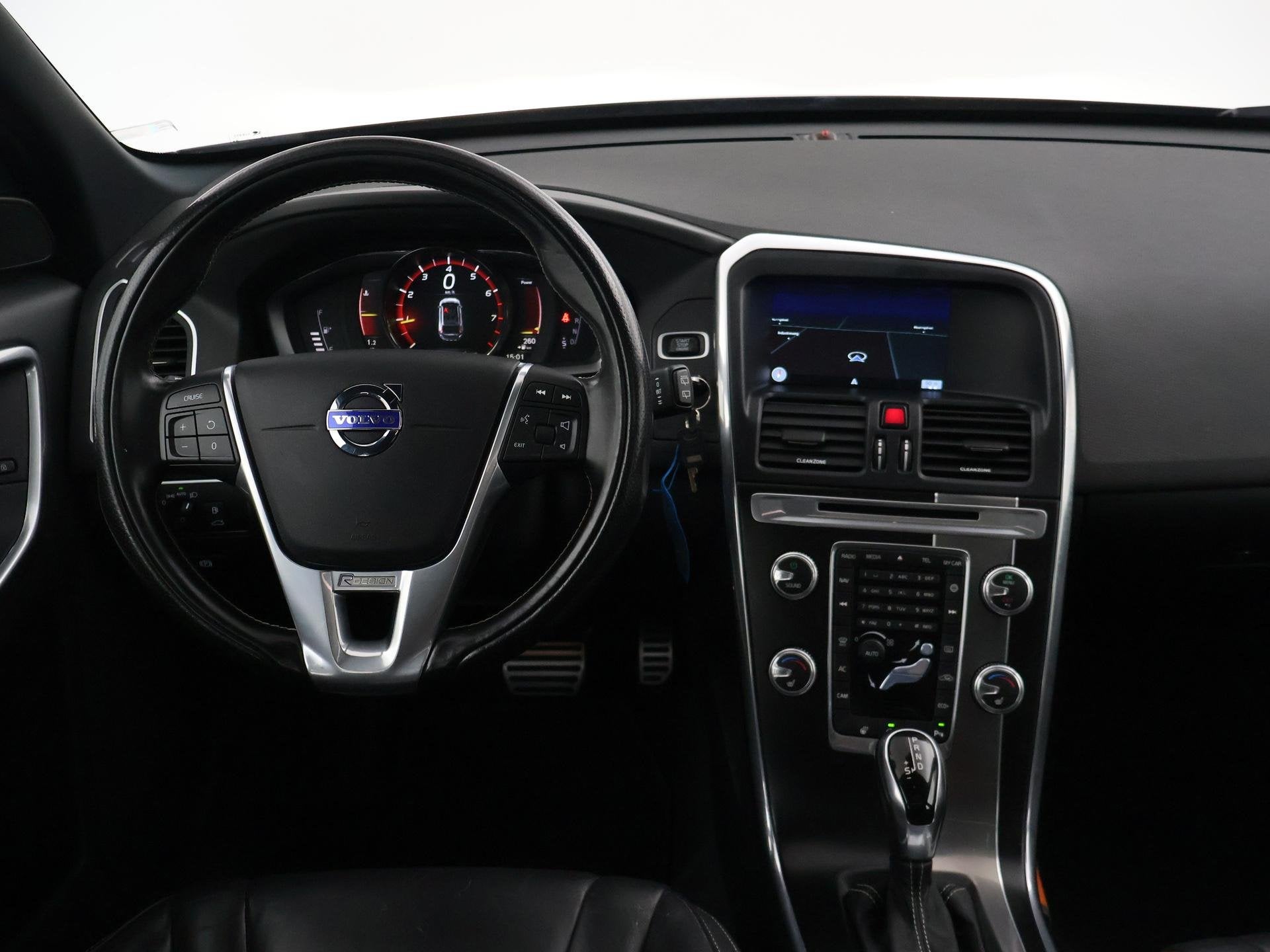 Volvo XC60 2.0 T5 245 PK R-DESIGN + LEDER | PANORAMA | AFN., Auto's, 15 km/l, Gebruikt, Euro 6, 4 cilinders
