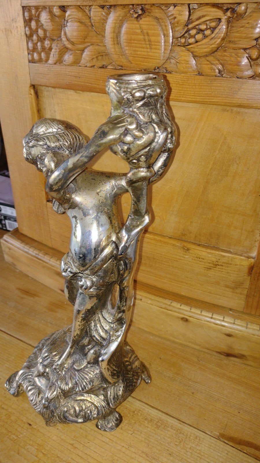 Vintage metalen kandelaar met cherubijn, Antiek en Kunst, Ophalen of Verzenden, Overige materialen