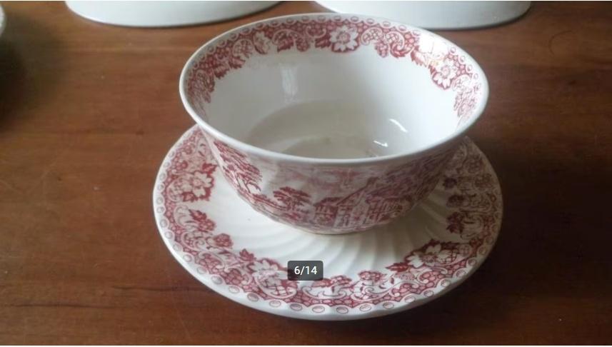 Staffordshire Barratts Elizabethan juskom / sauskom servies, Ophalen of Verzenden