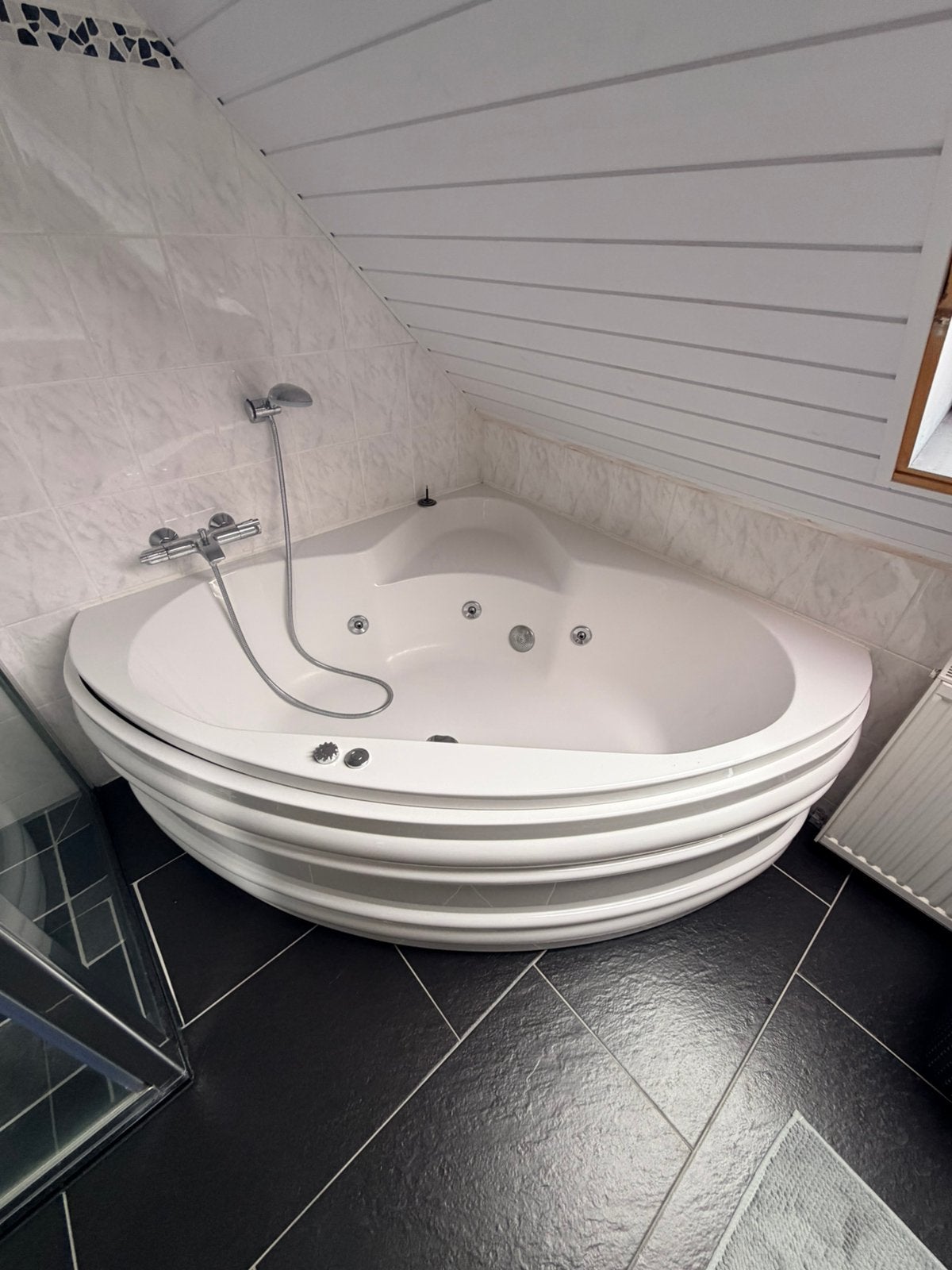 Whirlpool bad gratis, Huis en Inrichting, Ophalen, Gebruikt