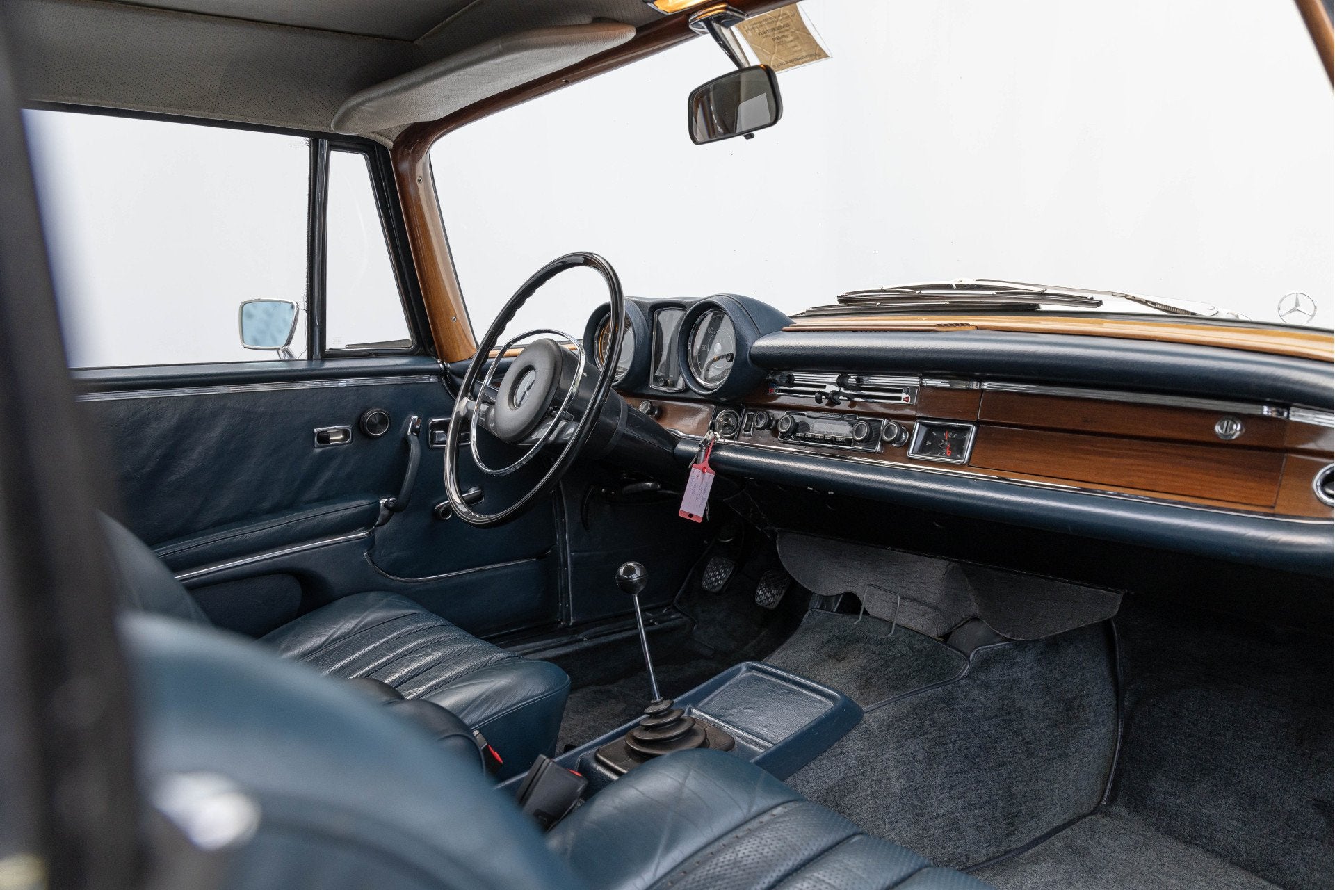 Mercedes-Benz 200-serie 280 SE Coupe (bj 1969), Auto's, Wit, Mercedes-Benz, Bedrijf, Handgeschakeld
