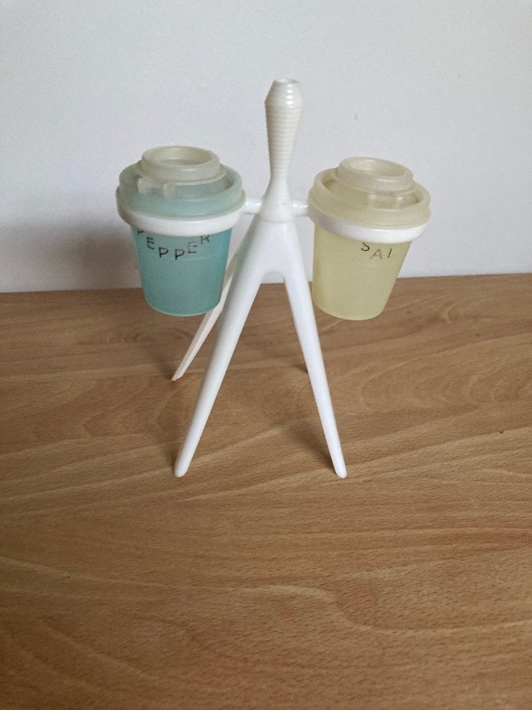 Tupperware  vintage peper en zout stel, Huis en Inrichting, Ophalen of Verzenden, Zo goed als nieuw, Overige kleuren, Overige typen