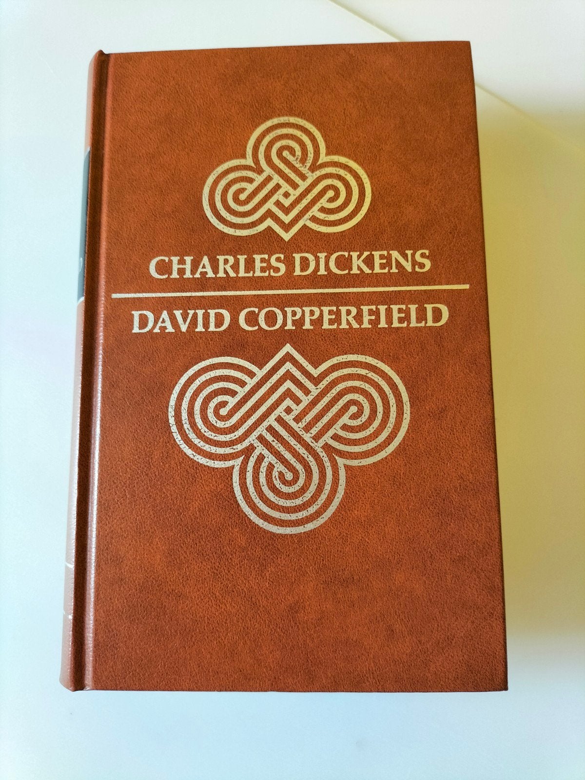 David Copperfield - Charles Dickens (Amstel Klassiek), Gelezen, Ophalen of Verzenden, Nederland, Charles Dickens