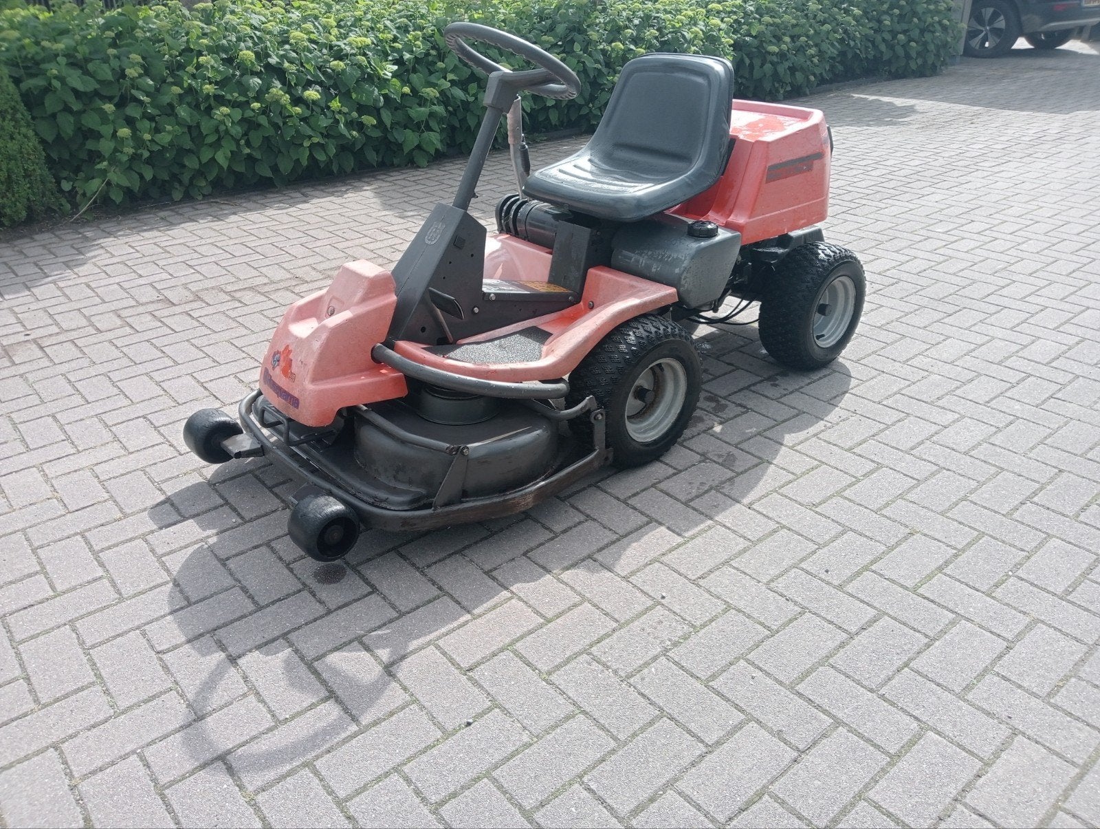 Husqvarna rider 11 bioclip, Tuin en Terras, Zitmaaiers, Ophalen, Gebruikt, Versnellingen, 90 tot 120 cm