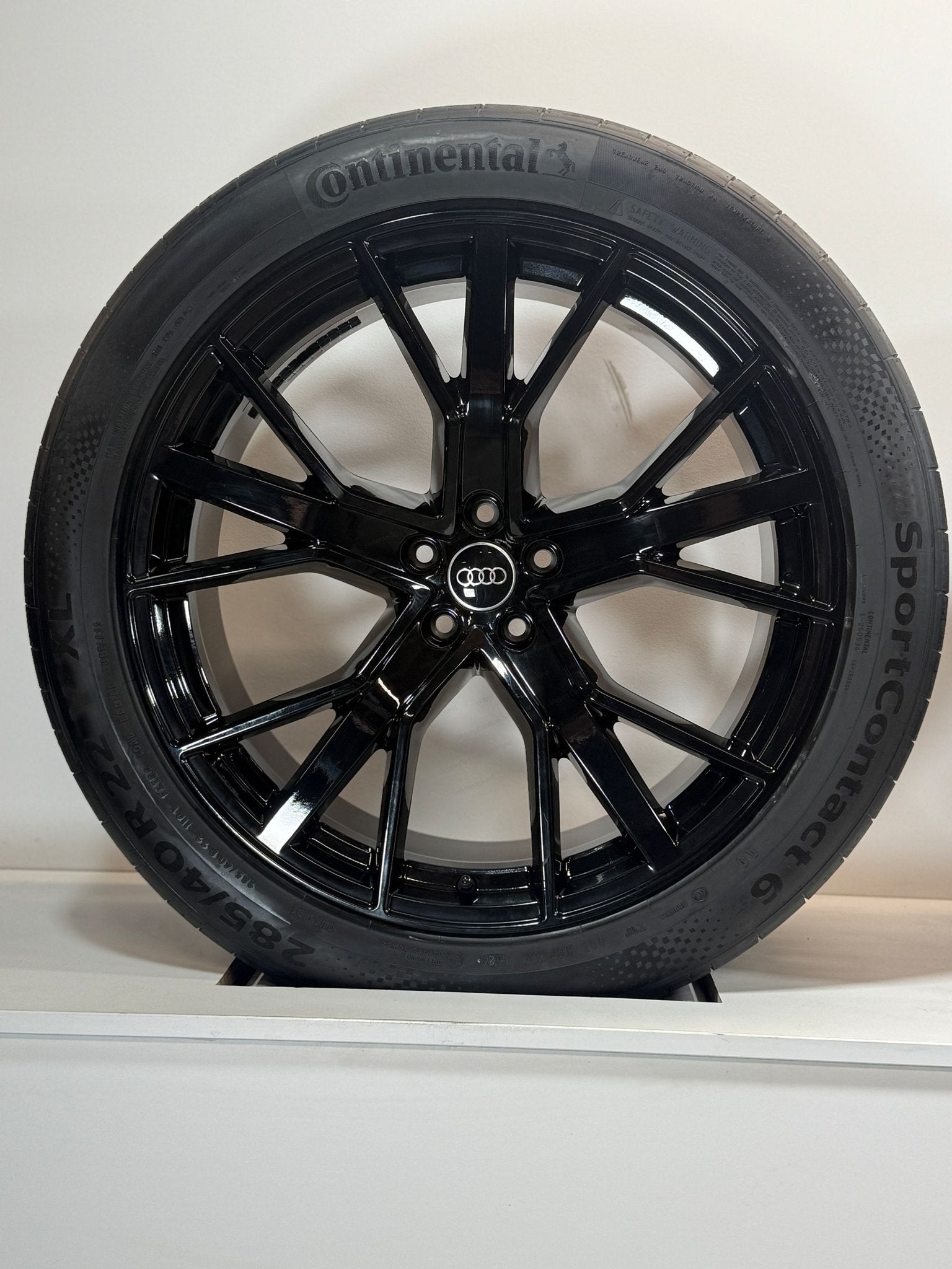 NIEUW 22” AUDI Q8 RSQ8 ETRON VELGEN ZOMERBANDEN ORIGINEEL, Gebruikt, -, 285 mm, -