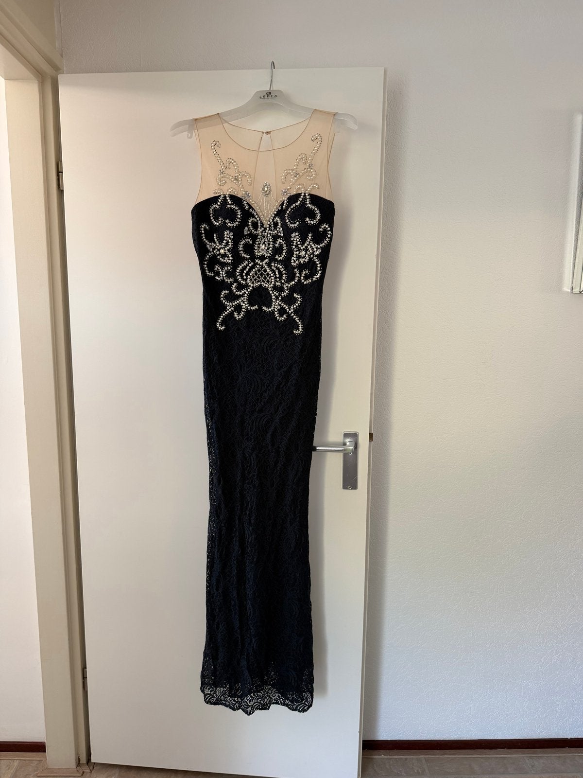 Elegante Zwarte Feestjurk met Pailletten en Kant maat 40, Kleding | Dames, Galajurk, Blauw, Zo goed als nieuw, Ophalen