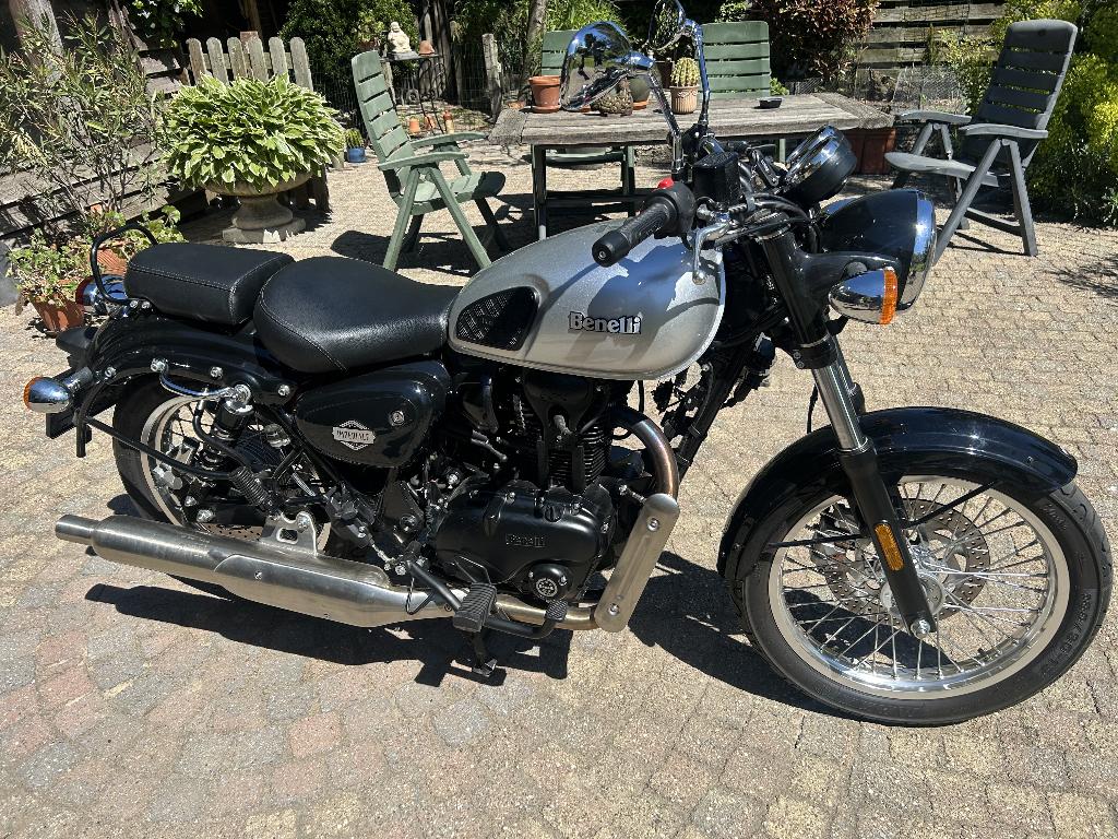 Te koop, Benelli Imperiale 400, Motoren, Motoren | Benelli, Occasion, 374 cc, Particulier, Toermotor