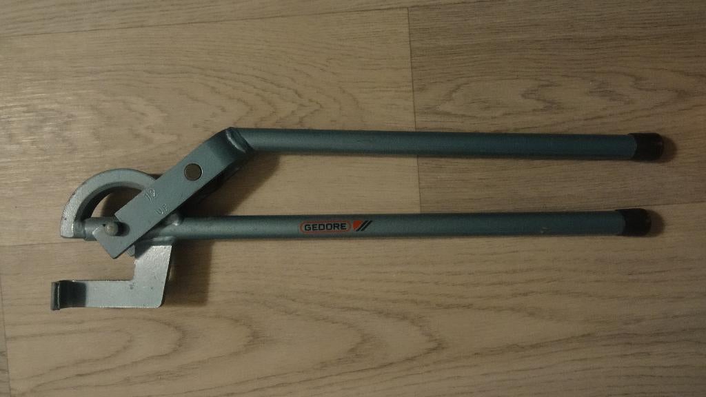 Nette Gedore 12 mm Pijpenbuiger met rol, Doe-het-zelf en Verbouw, Gereedschap | Handgereedschap, Ophalen of Verzenden, Gebruikt