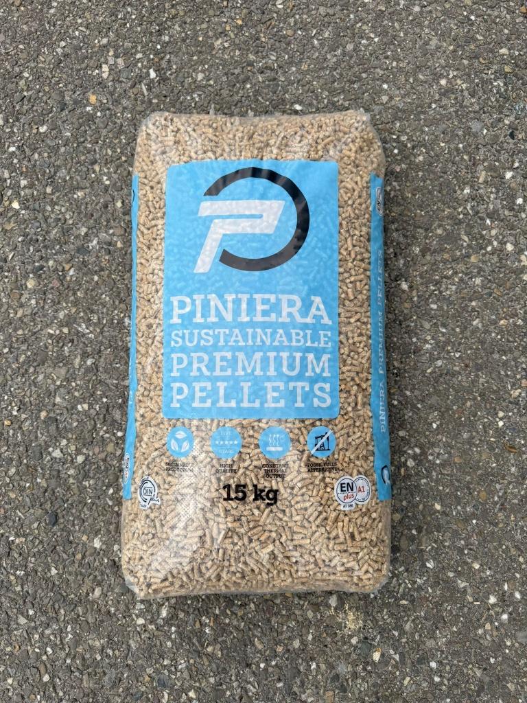 Piniera 100% Naaldhout pelletkorrels 65x15kg, Minder dan 3 m³, Ophalen, Overige houtsoorten, Blokken